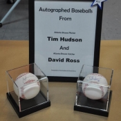 Tim Hudson & David Ross signed baseballs