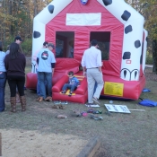 Kids bounce house